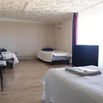 Kangelaste 2 3*